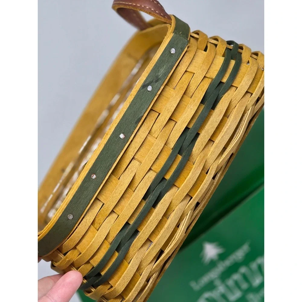 VTG‎ Longaberger Tree Trimming 2002 Treats Basket Green Woven Fabric Liner Box